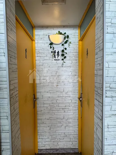 Image No.19-Commercial for sale