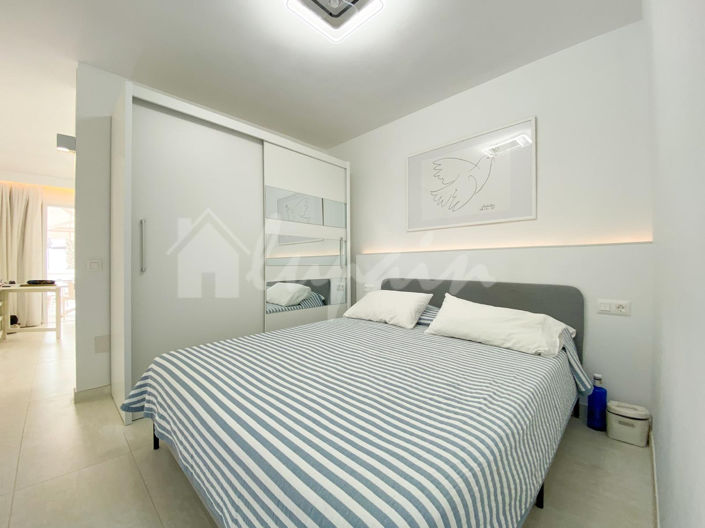 Image No.17-Studio for sale