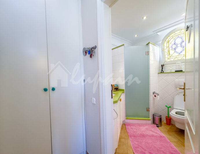 Image No.15-3 Bed Villa for sale