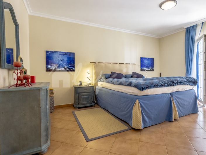 Image No.23-3 Bed Villa for sale