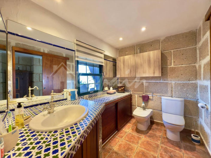 Image No.26-3 Bed Villa for sale