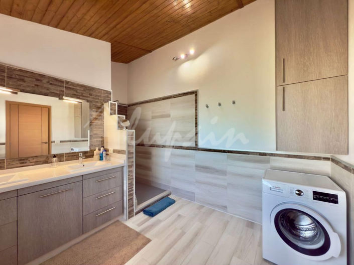 Image No.35-3 Bed Villa for sale