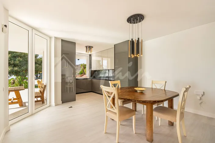 Image No.15-5 Bed Villa for sale