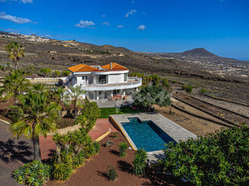 originalvilla-san-miguel-26-68e642ada8209