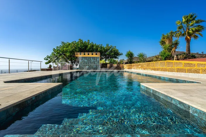 Image No.6-5 Bed Villa for sale