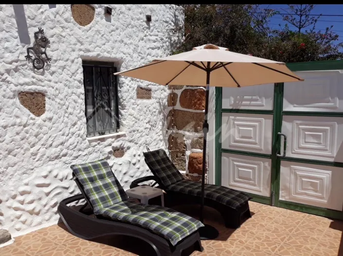 Image No.3-5 Bed Country House for sale