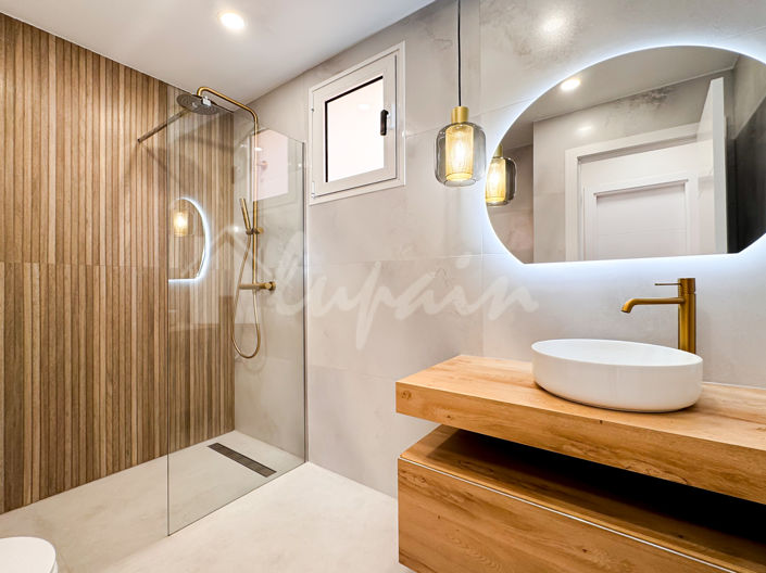 Image No.21-Appartement de 1 chambre à vendre à San Eugenio