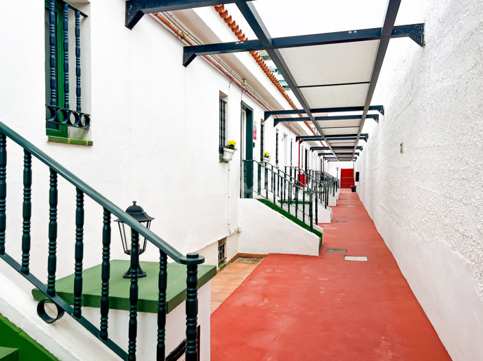 Image No.23-1 Bed Apartment for sale