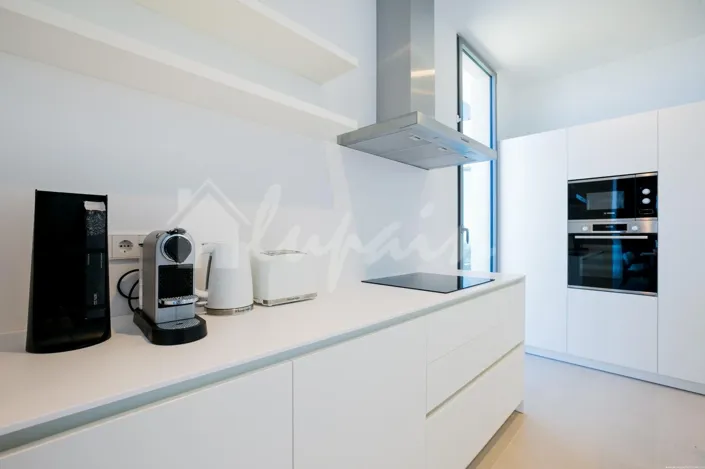 Image No.12-3 Bed Villa for sale