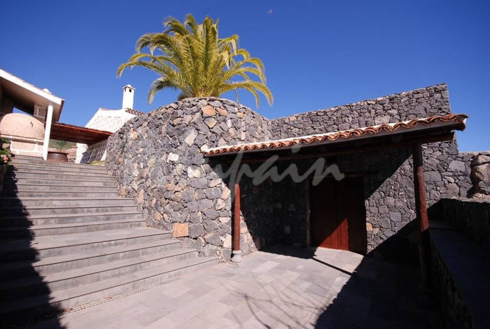 Image No.22-2 Bed Finca for sale