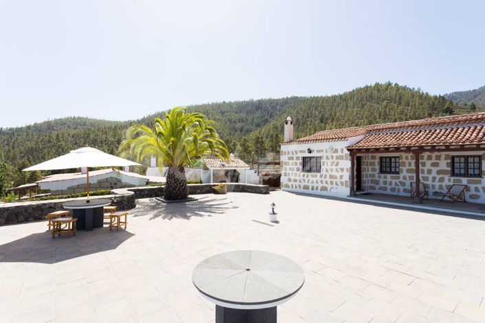 Image No.5-2 Bed Finca for sale