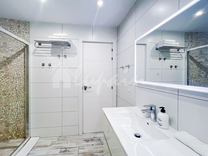 Image No.37-Appartement de 2 chambres à vendre à San Eugenio