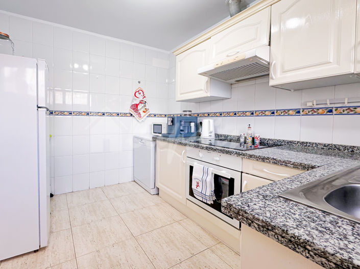 Image No.16-4 Bed Apartment for sale