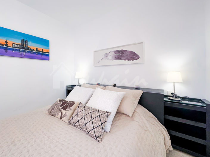 Image No.20-4 Bed Apartment for sale