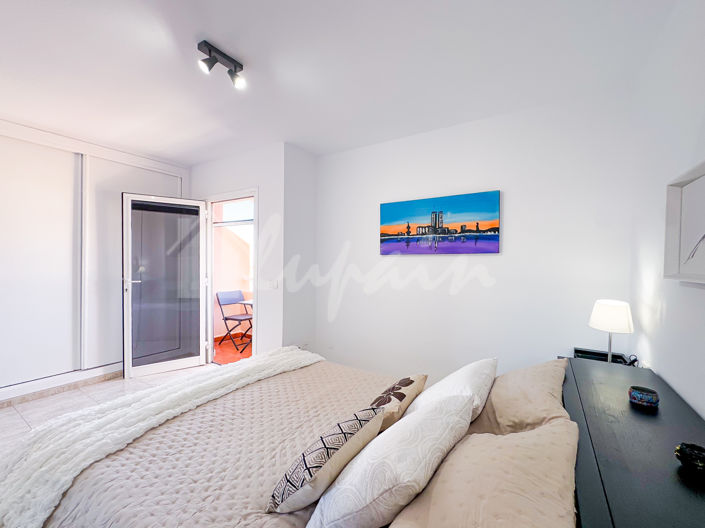 Image No.22-4 Bed Apartment for sale