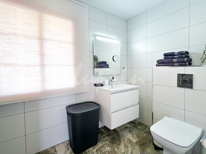 Image No.35-2 Bed Apartment for sale