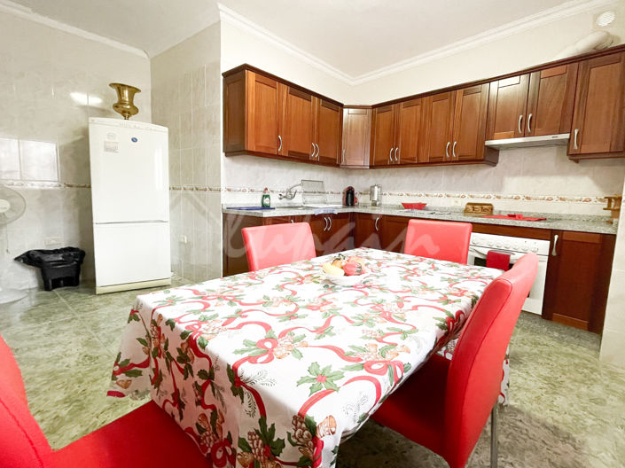 Image No.10-3 Bed Villa for sale