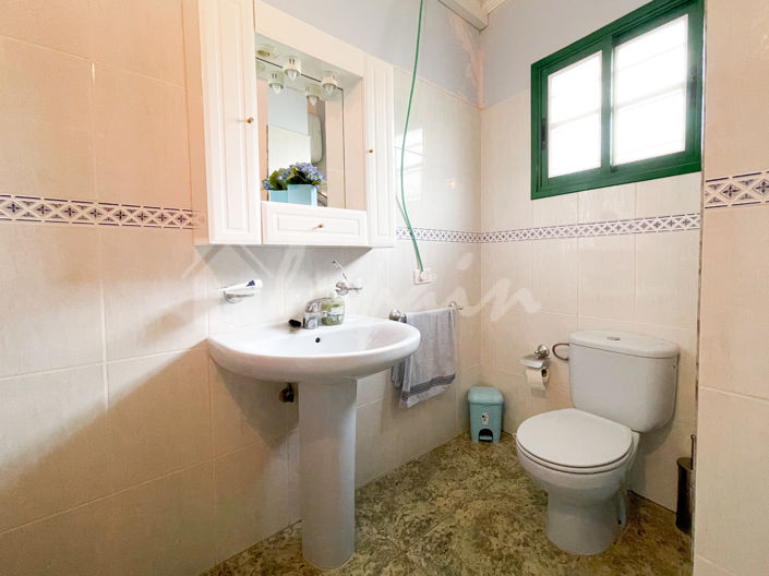 Image No.24-3 Bed Villa for sale