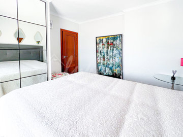 original266900b004a95ae