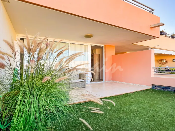 Image No.1-3 Bed Townhouse for sale