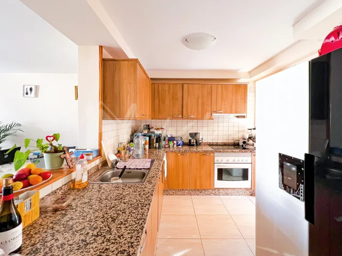 Image No.12-3 Bed Townhouse for sale