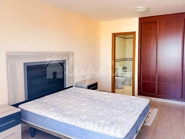 Image No.17-3 Bed Townhouse for sale