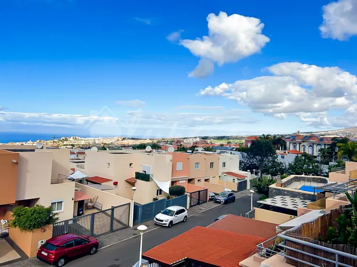 Image No.38-3 Bed Townhouse for sale