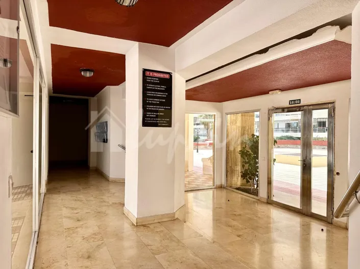 Image No.25-2 Bed Apartment for sale