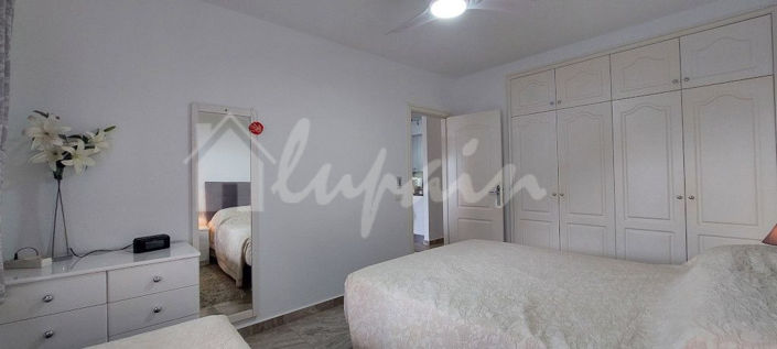 Image No.20-2 Bed Apartment for sale