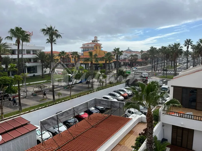 Image No.5-Studio for sale