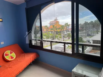 originale41c8cee-02b1-4665-ad20-66f3402dab996