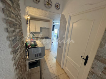 original0086980d6b41ac84