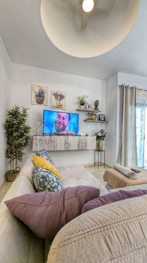 Image No.10-2 Bed Apartment for sale