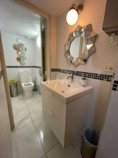 Image No.15-Commercial for sale