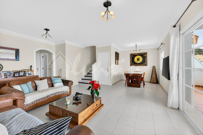 Image No.6-3 Bed Townhouse for sale