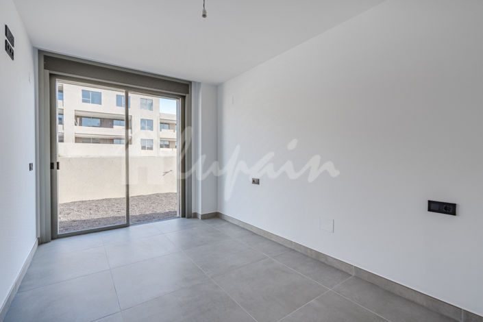 Image No.11-3 Bed Apartment for sale