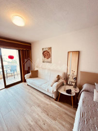 original0e5dfb94-5a4f-4777-84fb-08b02779101f6