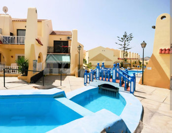 originalpiscina469f9fae7dddbf