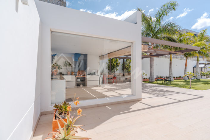 Image No.12-5 Bed Villa for sale
