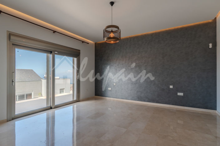 Image No.38-5 Bed Villa for sale