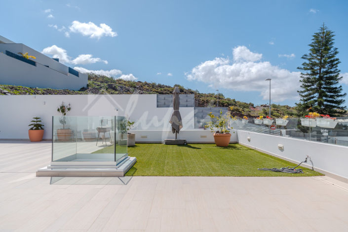 Image No.8-5 Bed Villa for sale