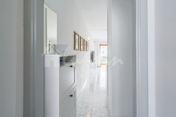 Image No.8-Appartement de 2 chambres à vendre