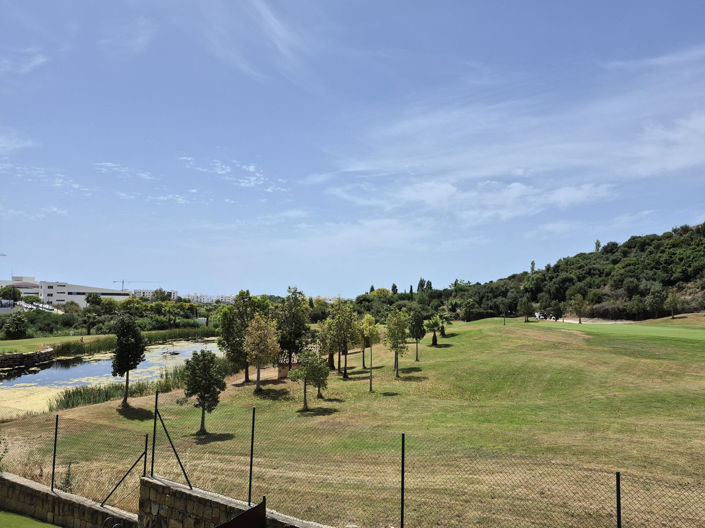 Image No.2-Propriété de 4 chambres à vendre à Estepona