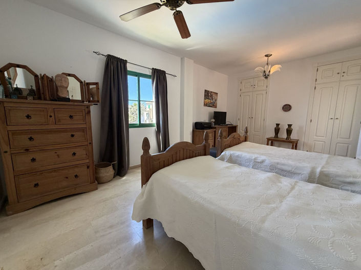 Image No.7-Propriété de 3 chambres à vendre à Casares