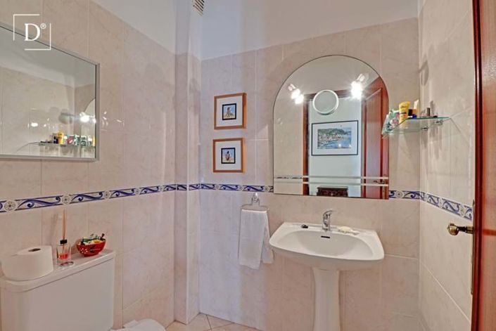 Image No.13-3 Bed Apartment for sale