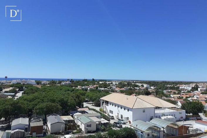 Image No.28-2 Bed Apartment for sale