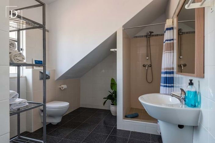 Image No.29-8 Bed Villa for sale