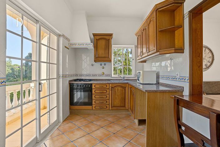 Image No.34-9 Bed Villa for sale