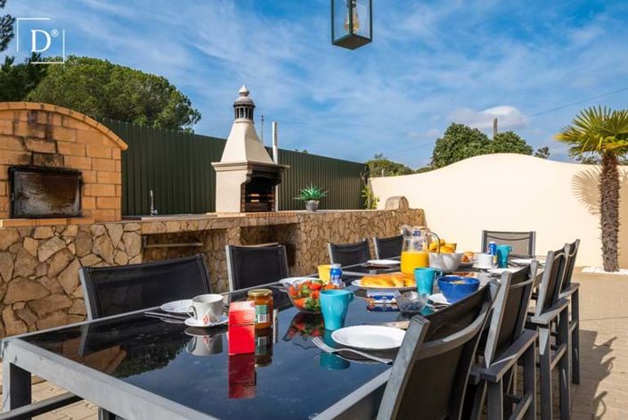 Image No.36-8 Bed Villa for sale