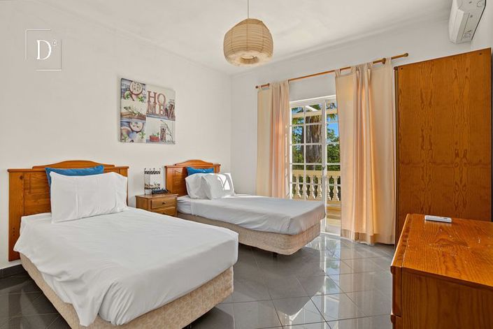 Image No.36-9 Bed Villa for sale